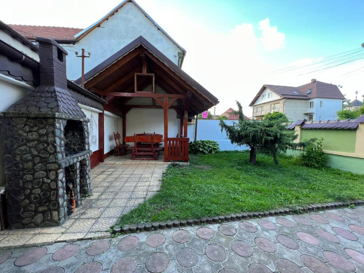 Flh - Mira Apartments Sibiu Exteriör bild